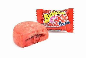 Strawberry Bubbaloo Gum - 1 piece